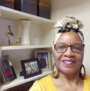 Meet your Posher, Catherine